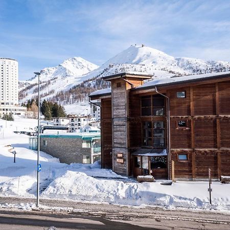 Aparthotel Chalet Weal Colle Colle Sestriere Exteriér fotografie